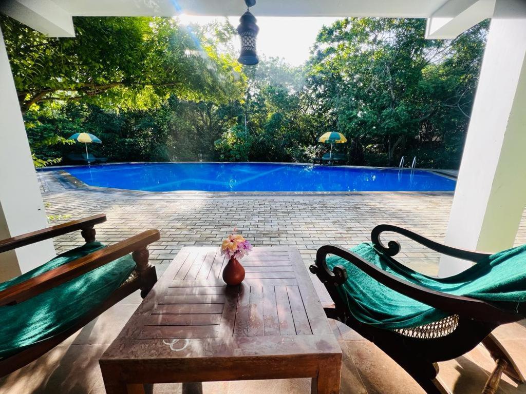Nature Lanka Ayurveda Resort - All Meals And Ayurveda Treatments With Yoga Tangalle Exterior photo
